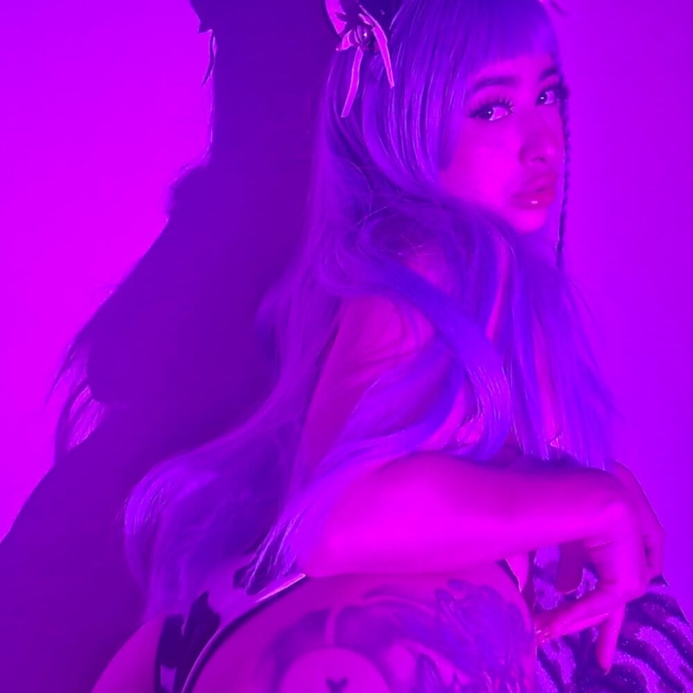 sweetcoralinee