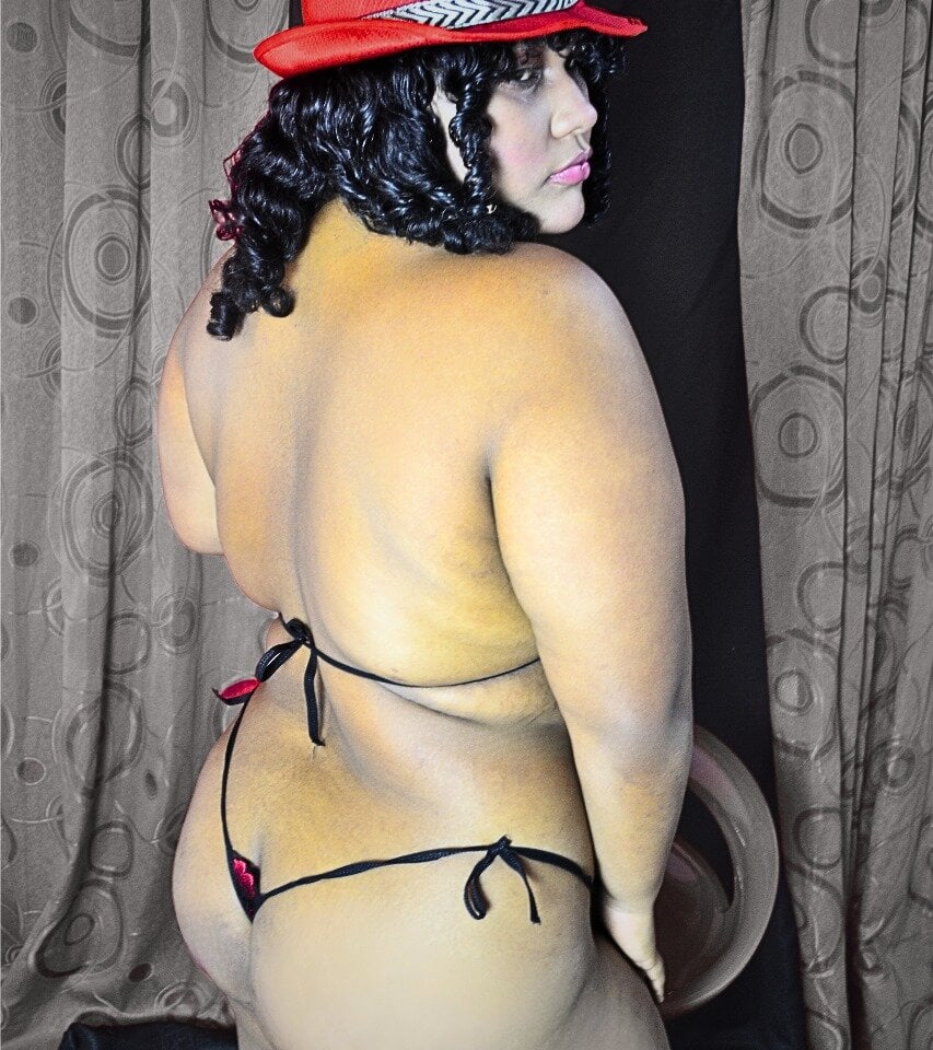 takeen_hot