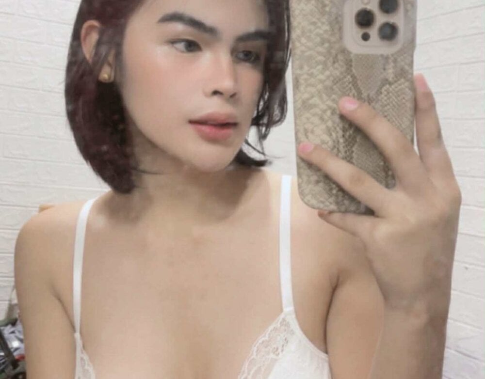 tinygirlhave7inch