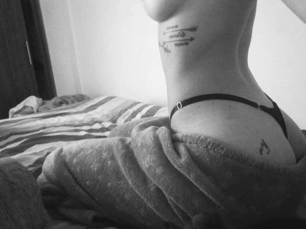tomie_leiri