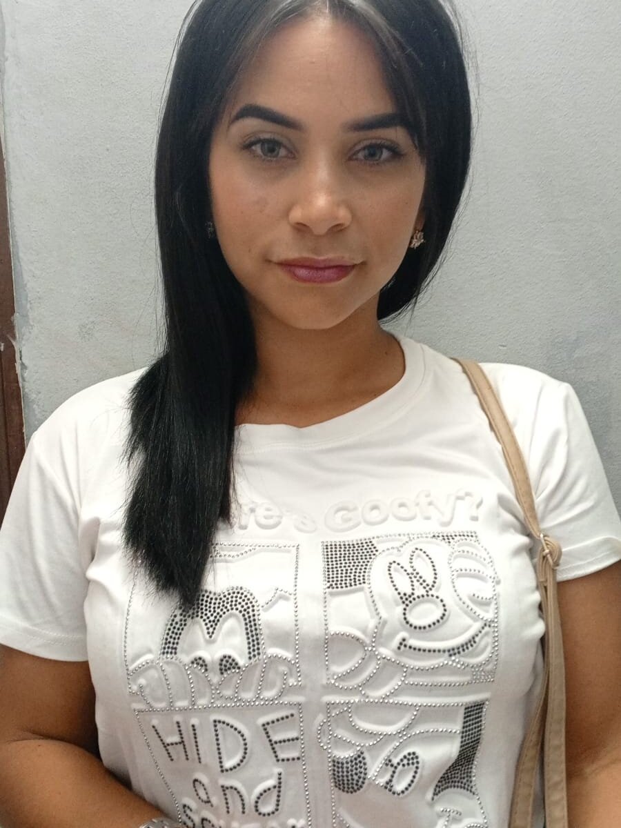 valentinaskinny1