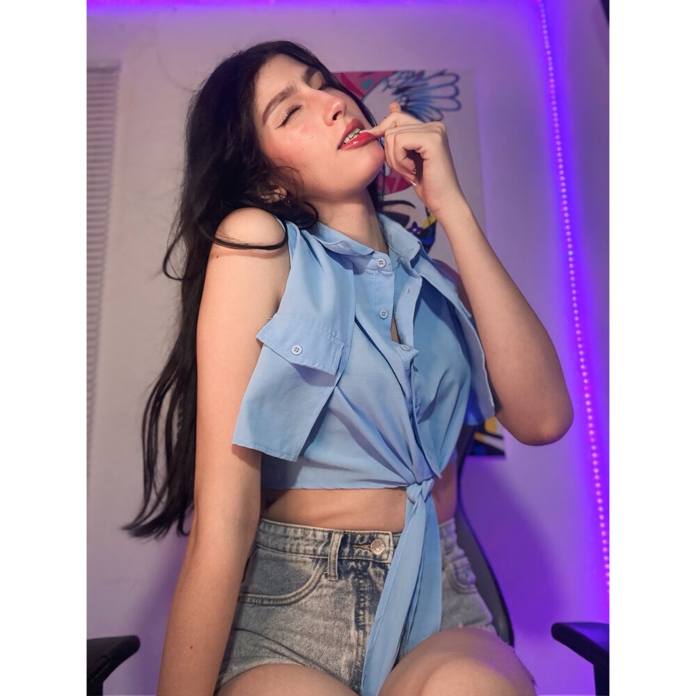 valeria_gonzales_