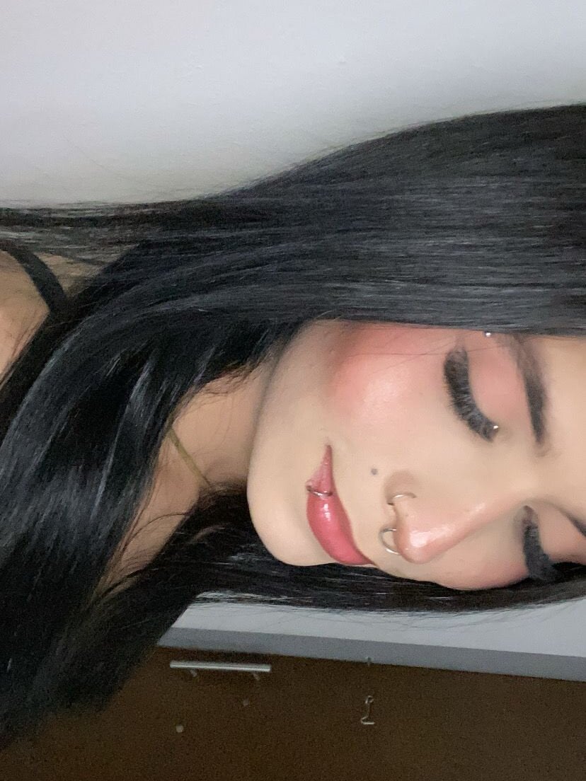 valerie_evannss