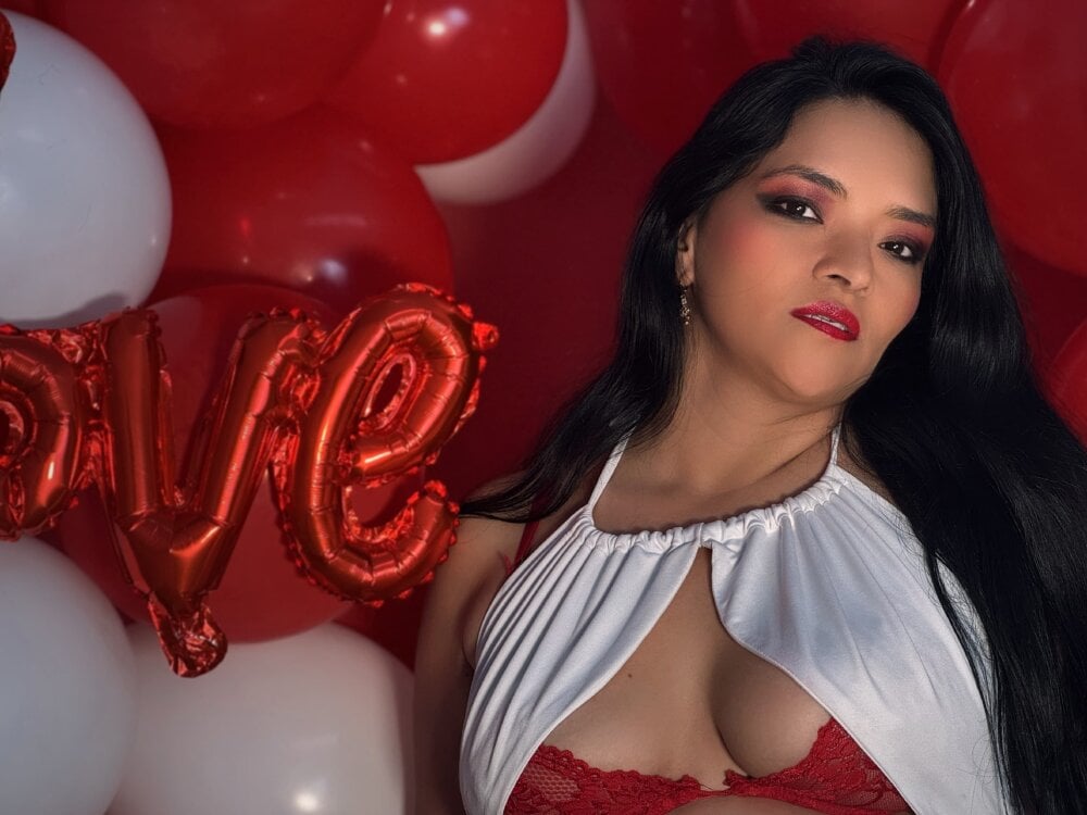 veronica_salas