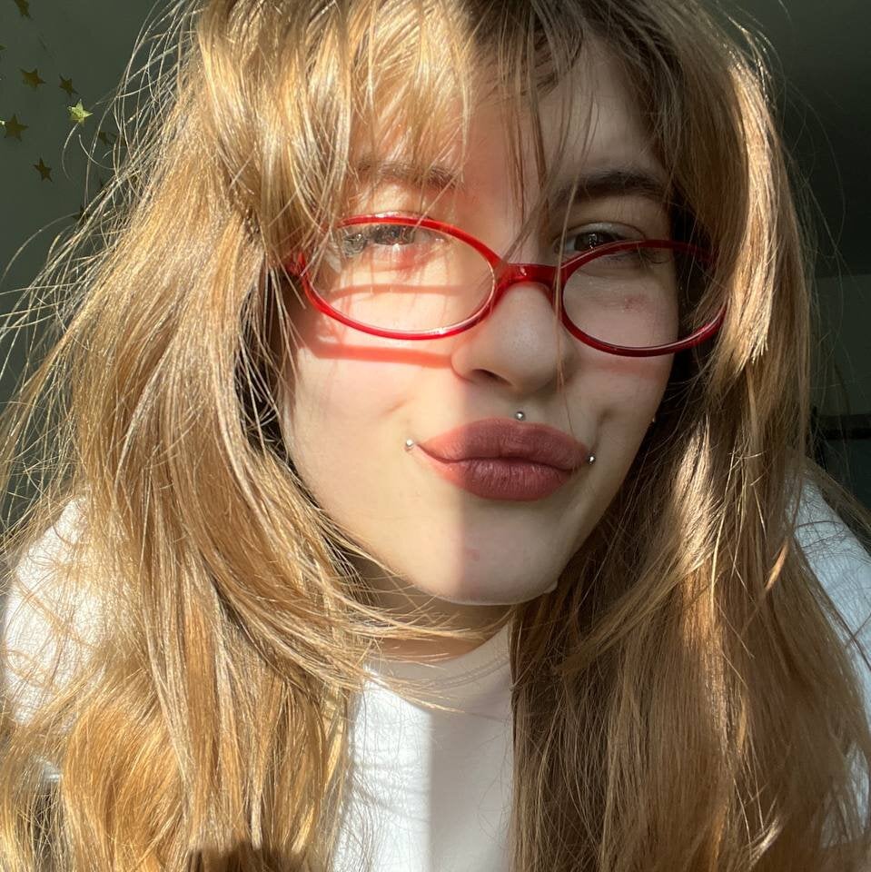 wet_eyyyelashes