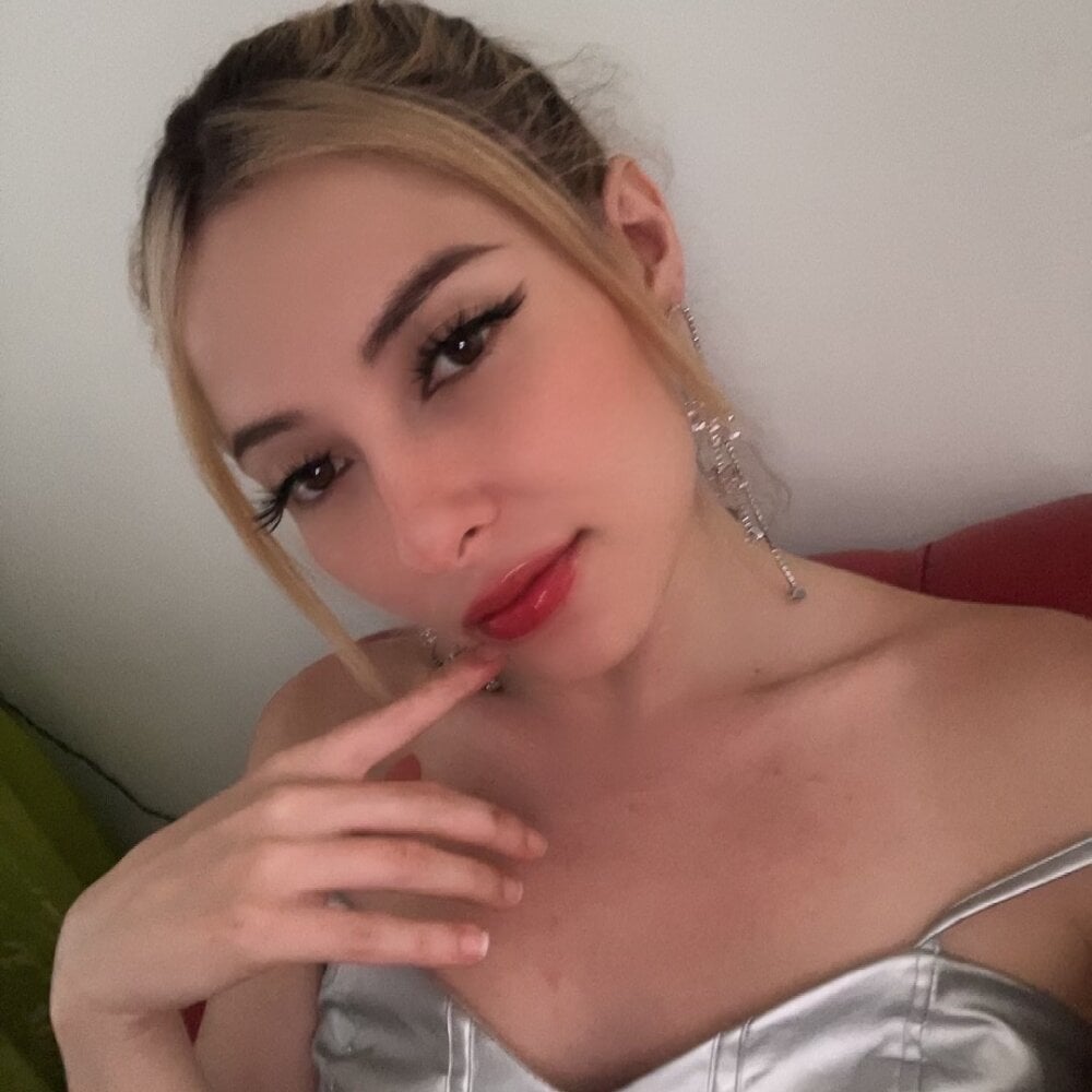 whitesexybitch44
