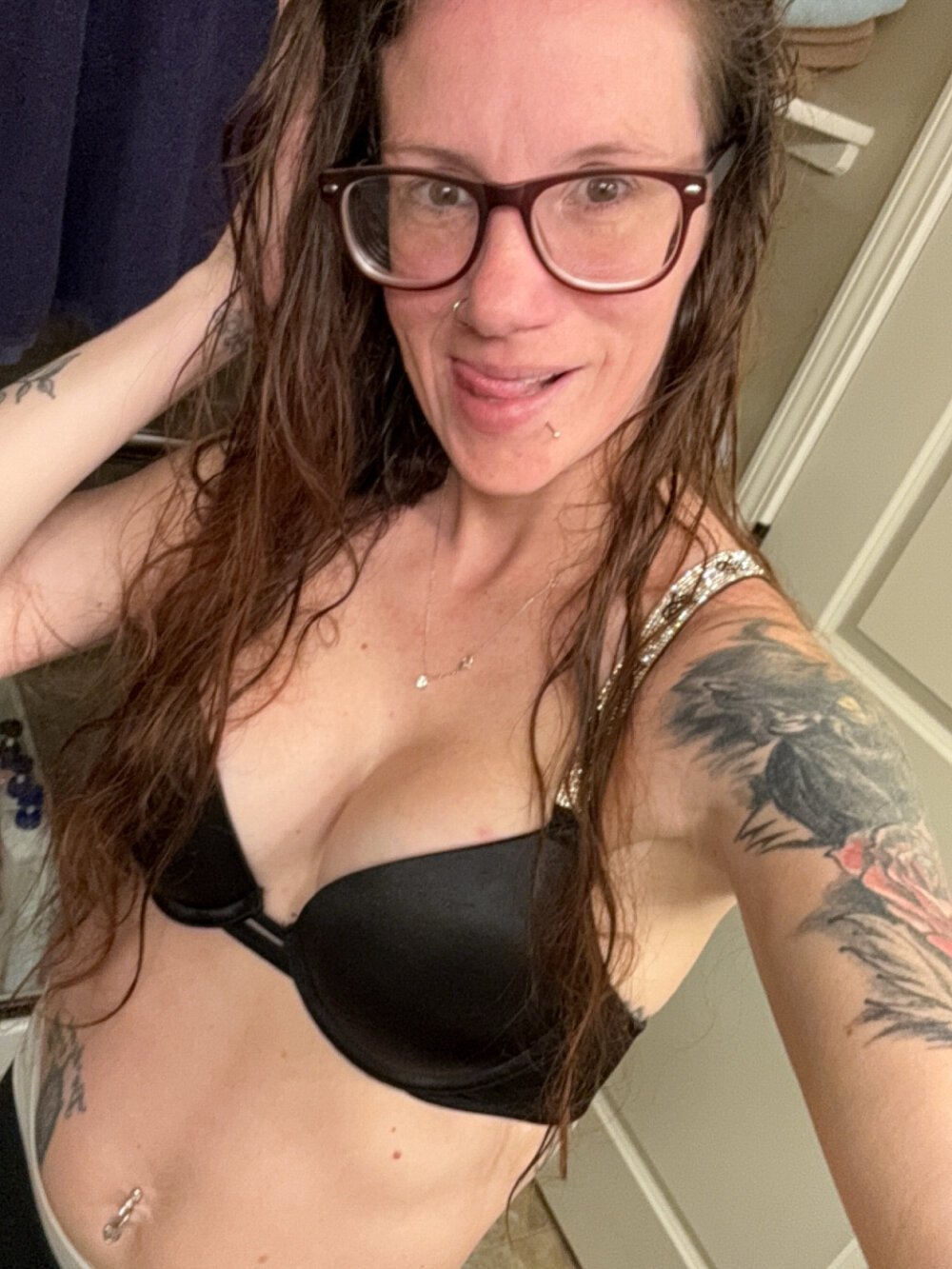 yourstrulylivy69