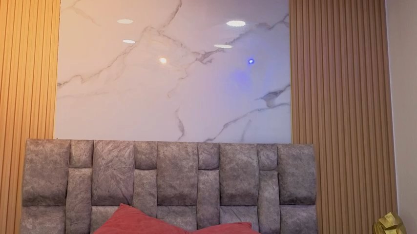 Khalifa_fletcher live cam screenshot female from Colombia on ZGTJNJ – 中文直播、回放与 GIF 精彩瞬间 — screenshot #1