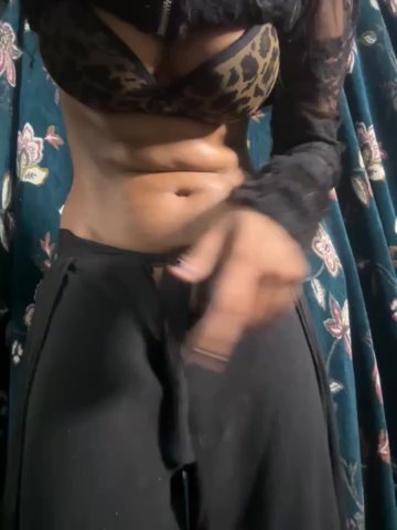 DAMinii_ live cam screenshot female from India on ZGTJNJ – 中文直播、回放与 GIF 精彩瞬间 — screenshot #1